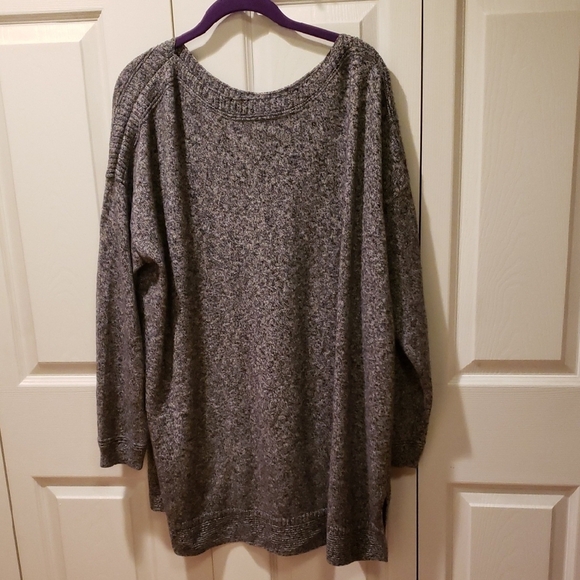 Old Navy Gray Crew Neck Sweater Cozy Oversized - Picture 2 of 3